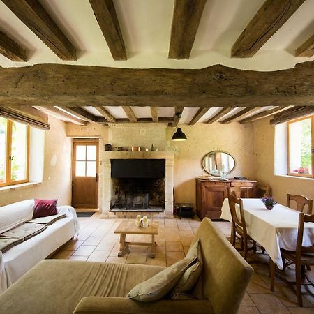 Holiday Home Le Vaugarnier Couture-sur-Loir Dış mekan fotoğraf