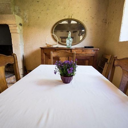 Holiday Home Le Vaugarnier Couture-sur-Loir Dış mekan fotoğraf